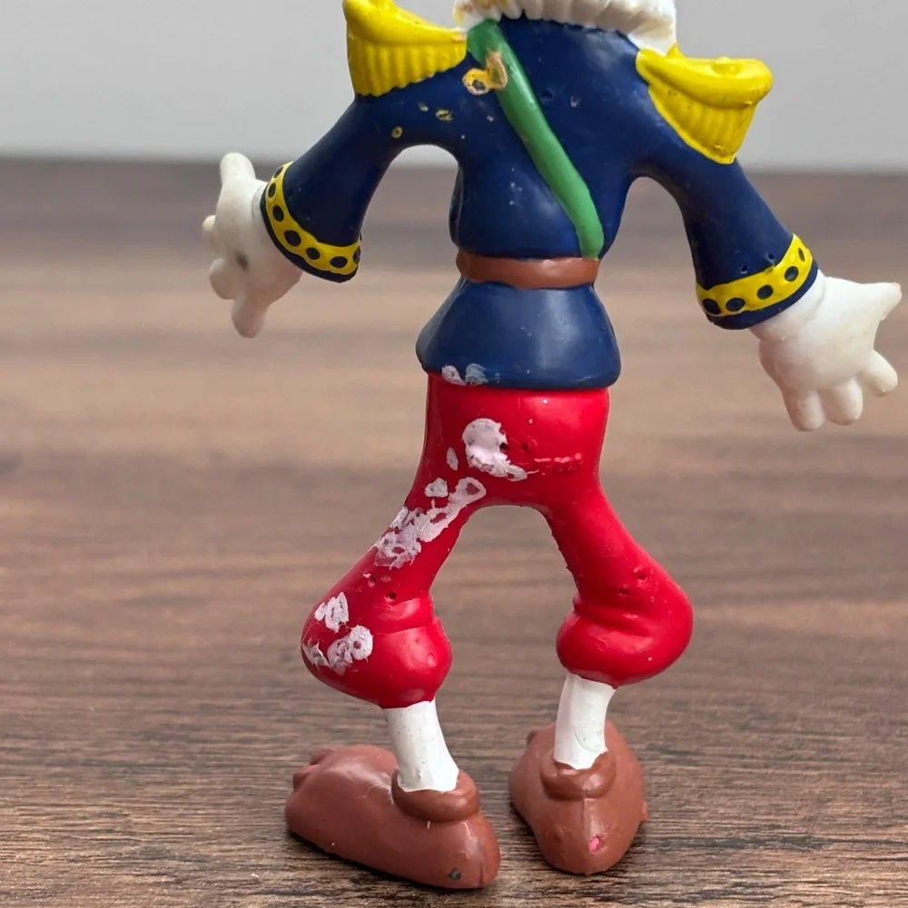 DISNEY Just Toys SYLVESTER SHYSTER Bend Ems Mail Pilot Bendy Figure Toy 1994